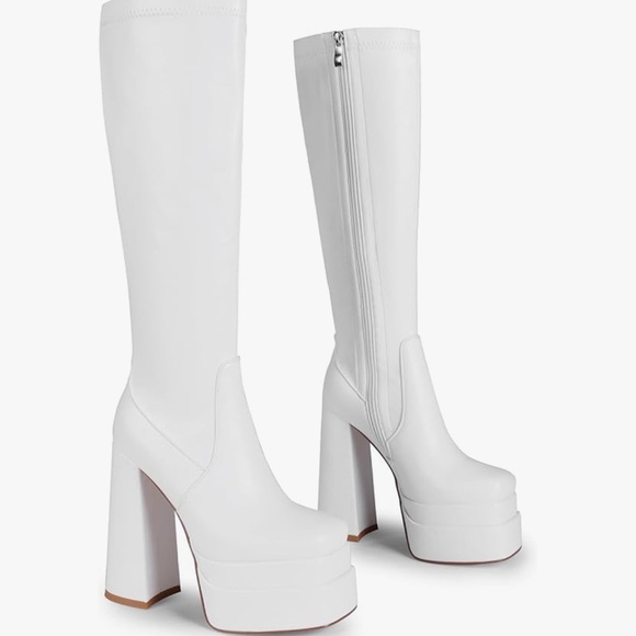 WETKISS knee-HI platform chunky heeled boots! NWOB Matte white size 41.10 - Picture 1 of 11